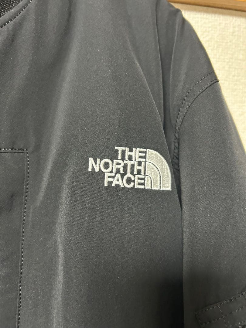 ノースフェイスインサレーションボンバージャケット ブラックM NY82334