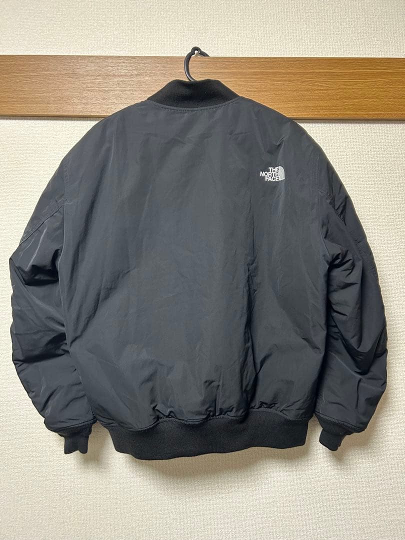 ノースフェイスインサレーションボンバージャケット ブラックM NY82334