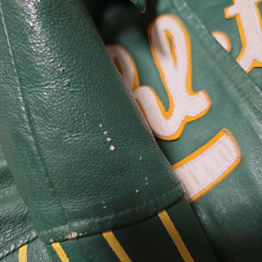 オークランド・アスレチックス ルーニー・テューンズ　スタジャン　レザー　刺繍