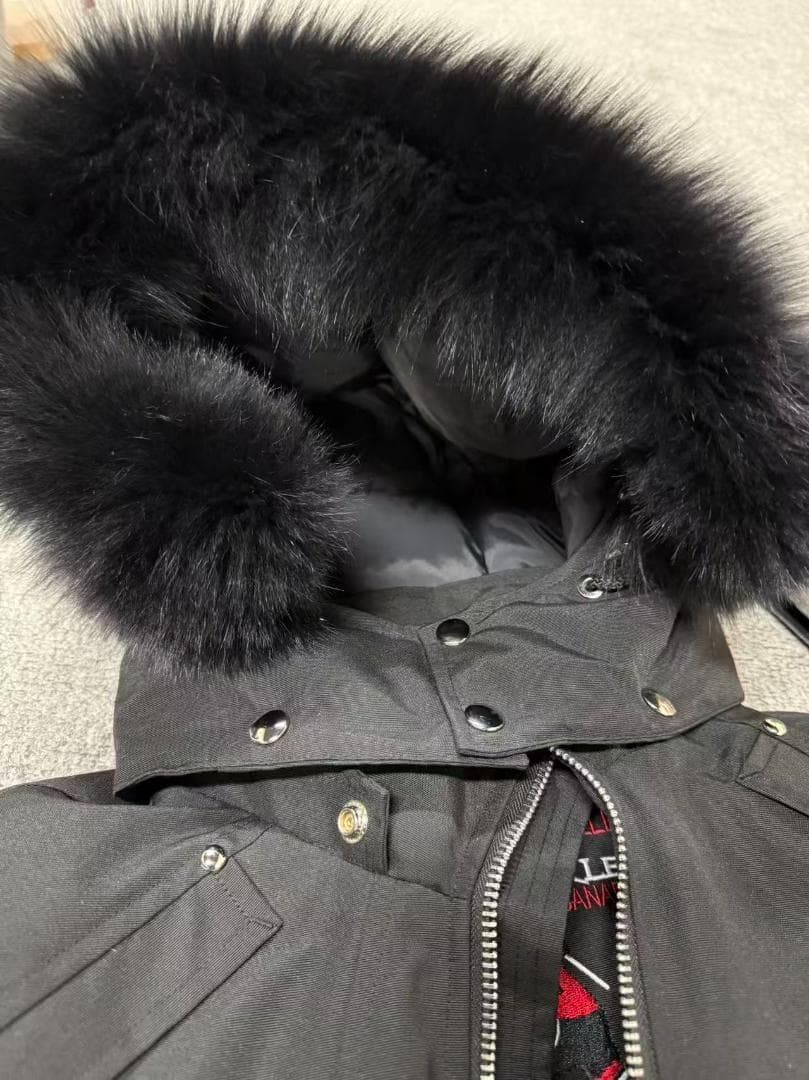 MOOSE KNUCKLES ブラックダウンジャケット~