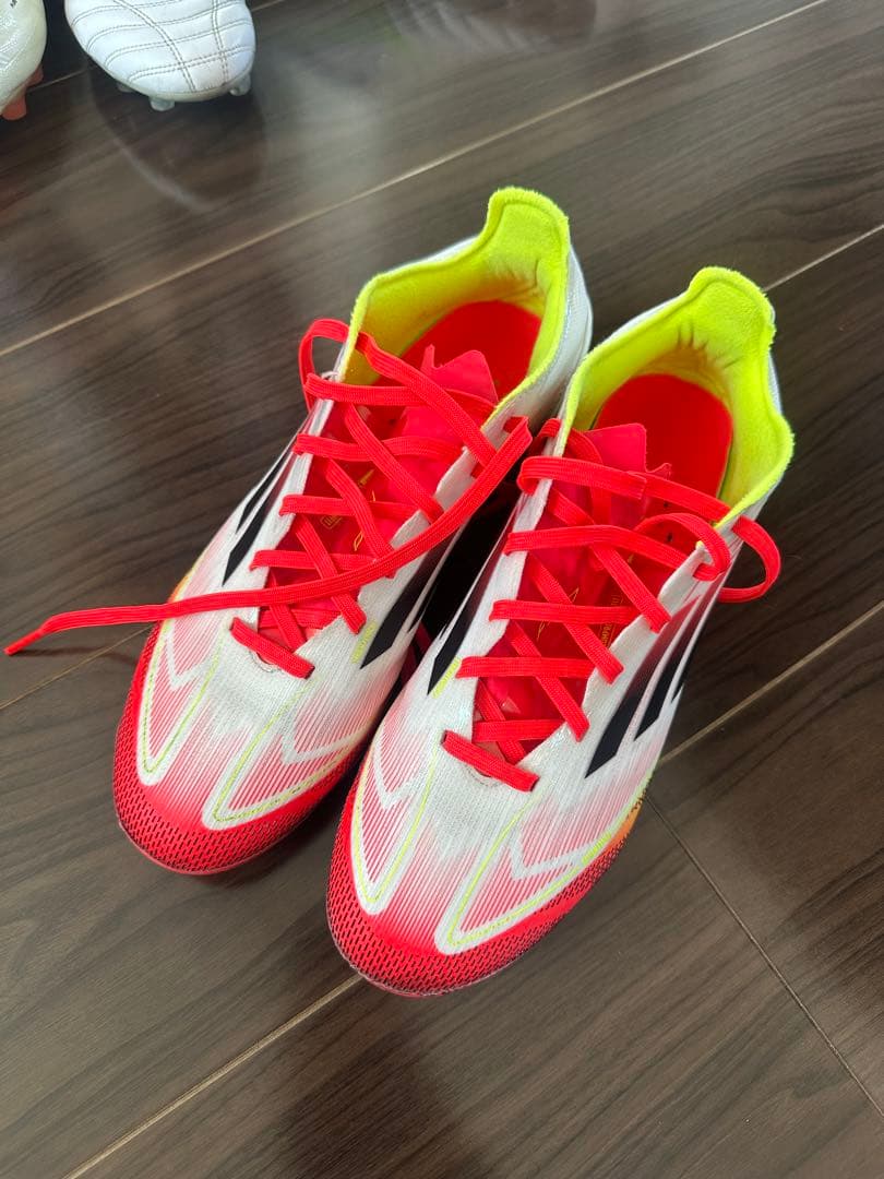 アディダス F50 プロ HG/AG サッカースパイク