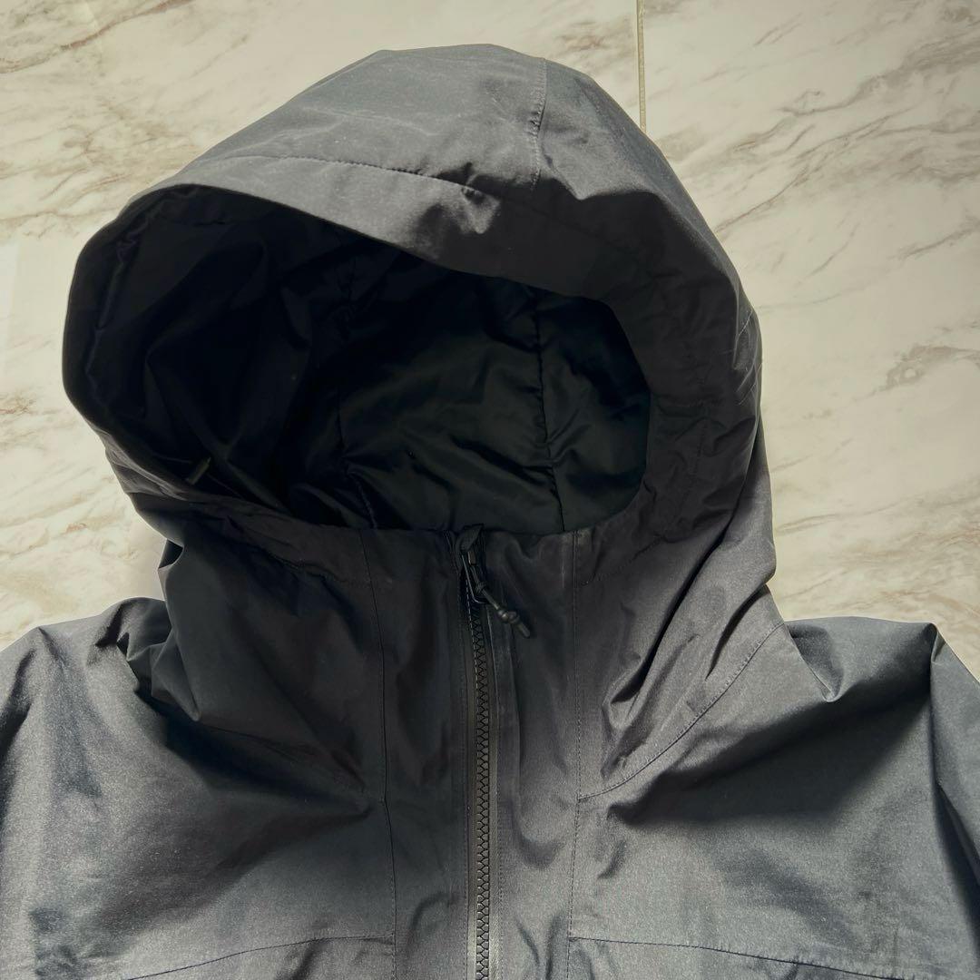 BURTON　ゴアテックス　スノーボードジャケット　レディース　Lサイズ