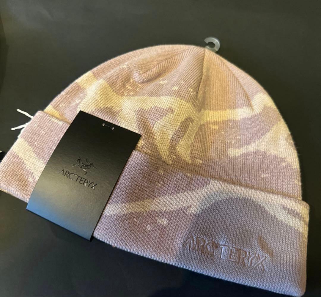 ARC'TERYX ピンクカモビーニー フリーサイズ