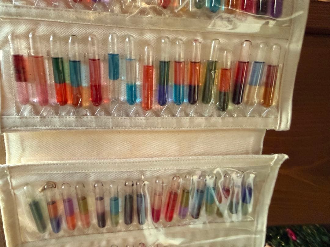 ビーマーライトペン本体とバイヤル122本クリスタルアタッチメント付き