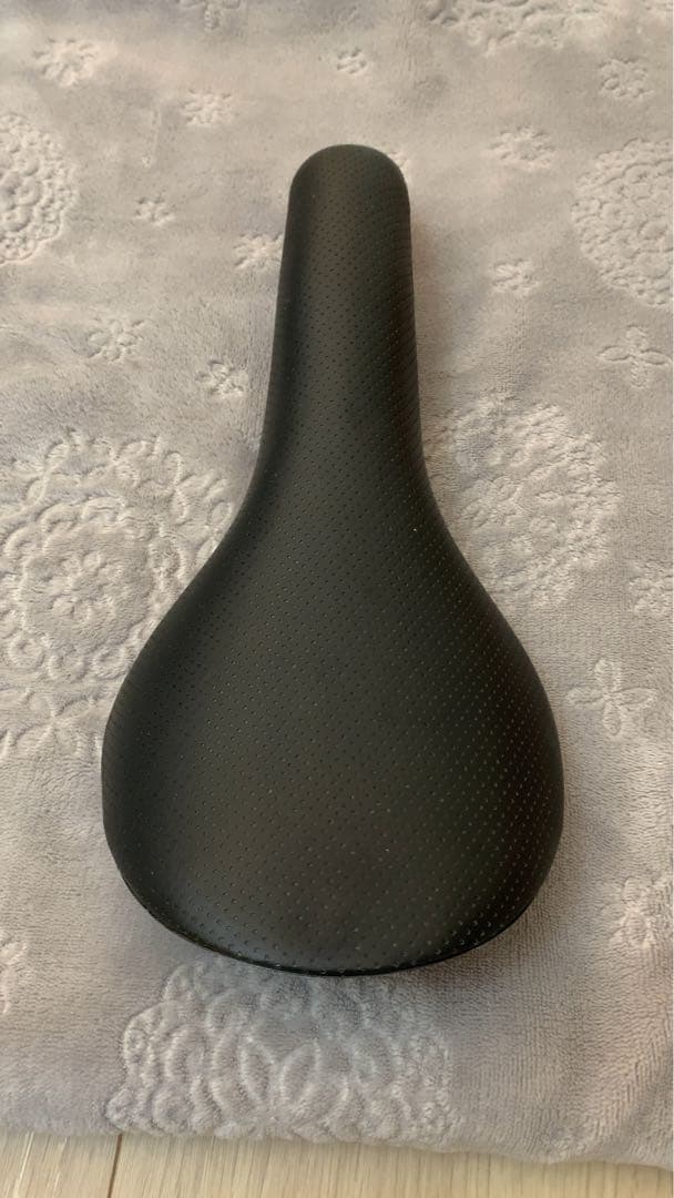 Rapha Classic Saddle ラファクラシックサドル