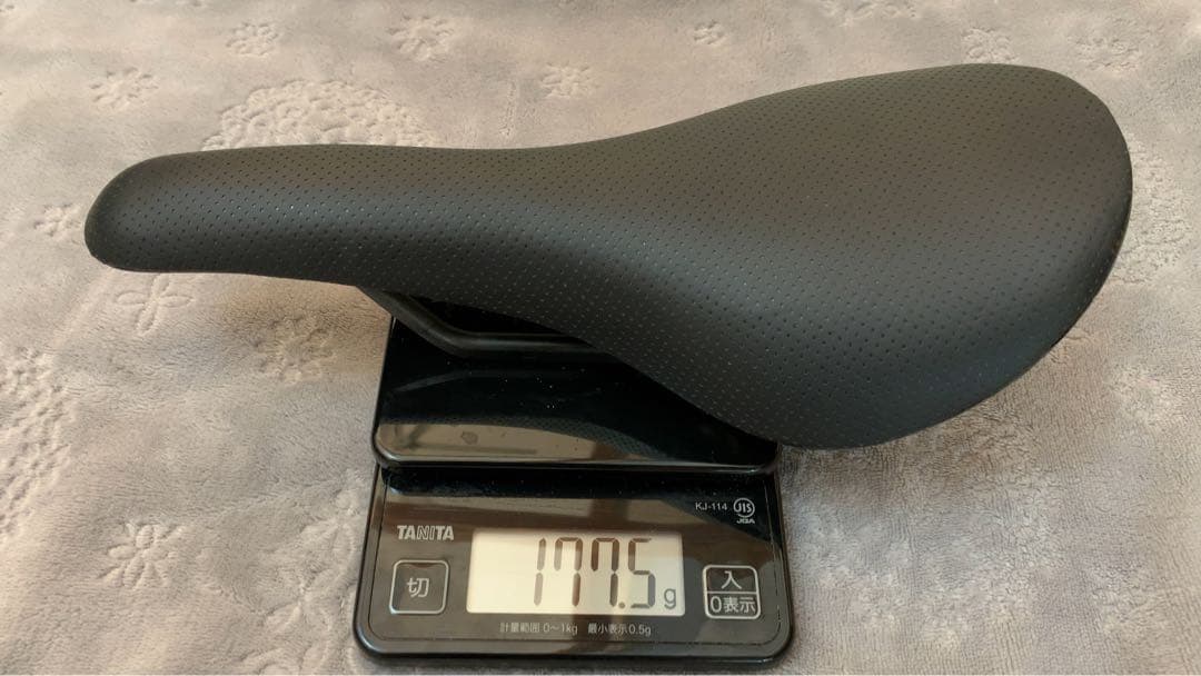 Rapha Classic Saddle ラファクラシックサドル