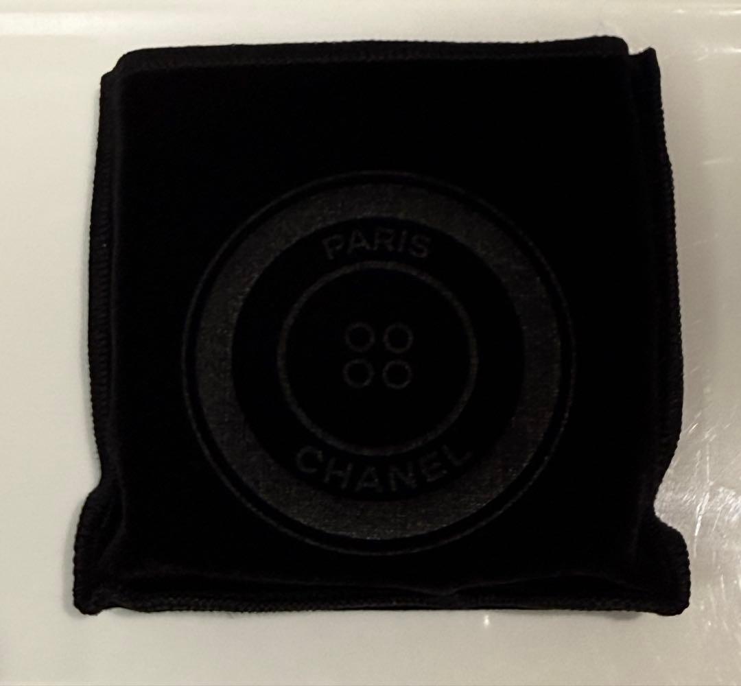 ま*う様 CHANEL レキャトルオンブルブトン　209 ブトン　マドモアゼル