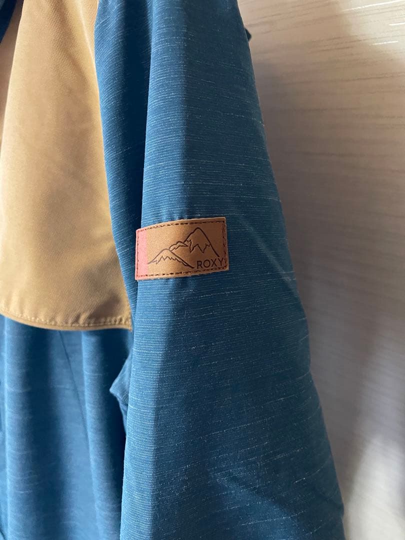 【新品】Roxy スノーウエア