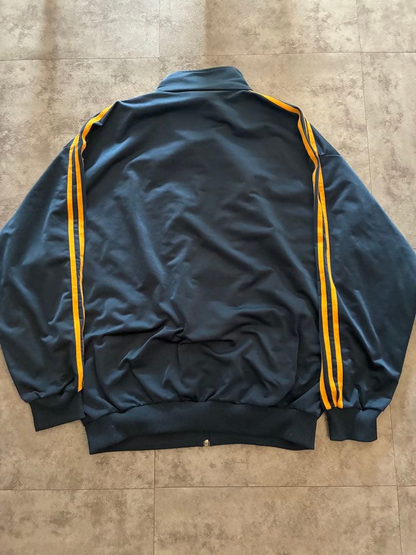 adidas トラックジャケット ネイビー/オレンジ