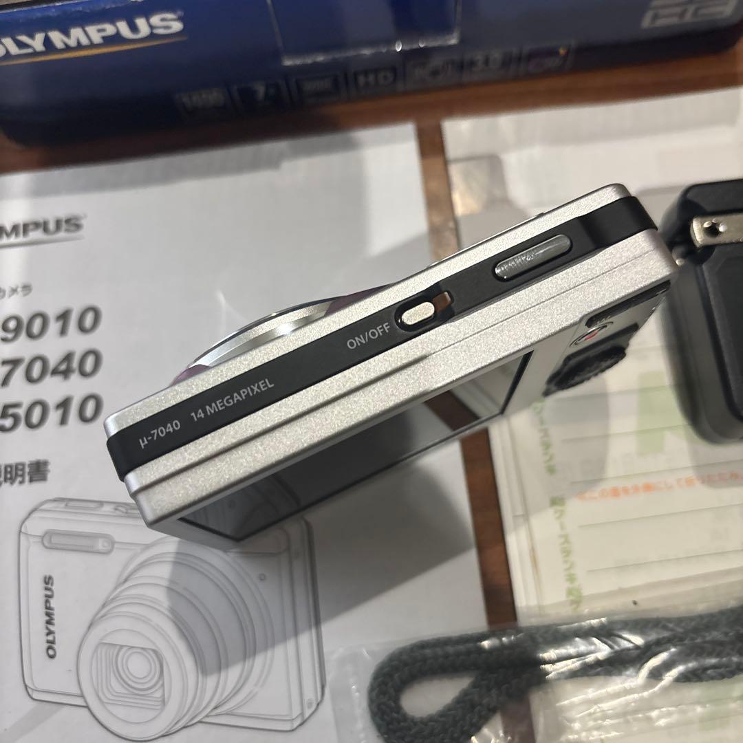 OLYMPUS オリンパス μ-7040 デジタルカメラ デジカメ ピンク