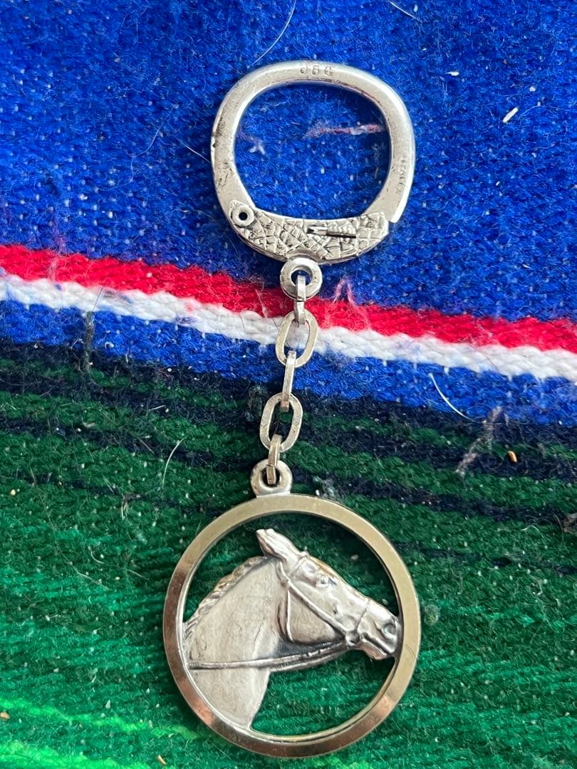 オ*ム様 ヨーロッパ ビンテージ 洋銀製 馬 キーホルダー アクセサリー
