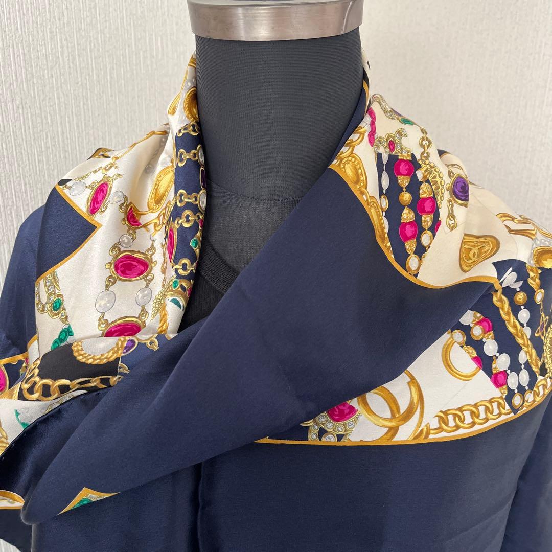 CHANEL シルクバンダナ ネイビー(説明確認下さい)