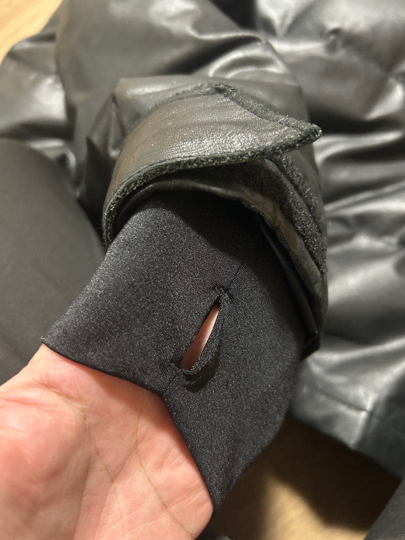 極暖　牛革　ダウンジャケット