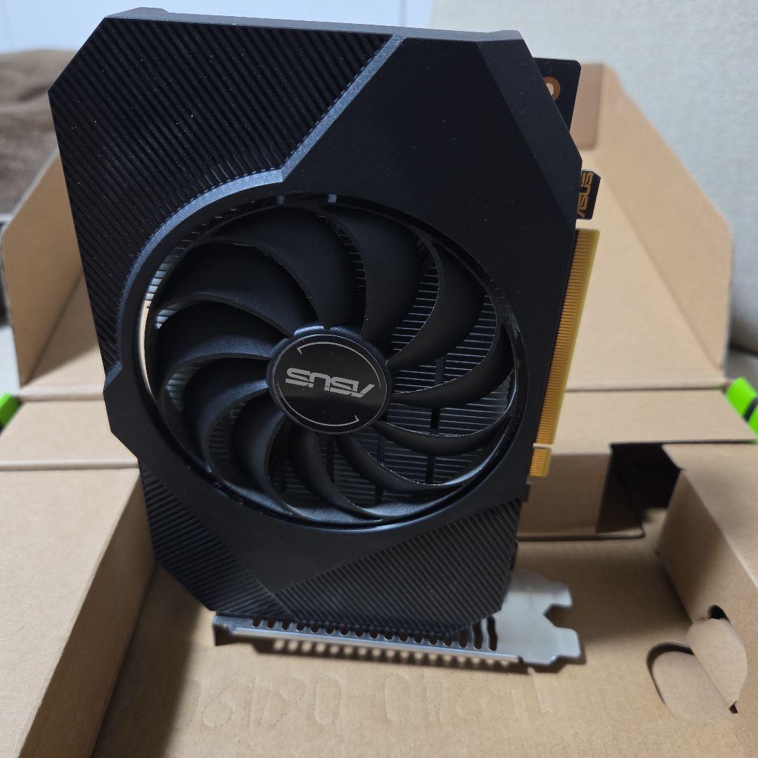 グラフィックボード・グラボ・ビデオカード ASUS PHOENIX GTX 1650 4GB GDDR6