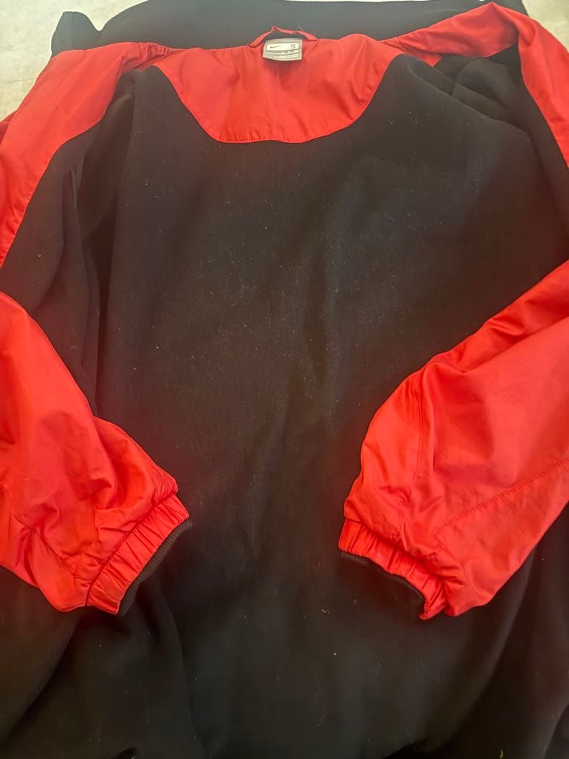 浦和レッズ 支給品 s NIKEウィンドブレーカー トレーニングウェア