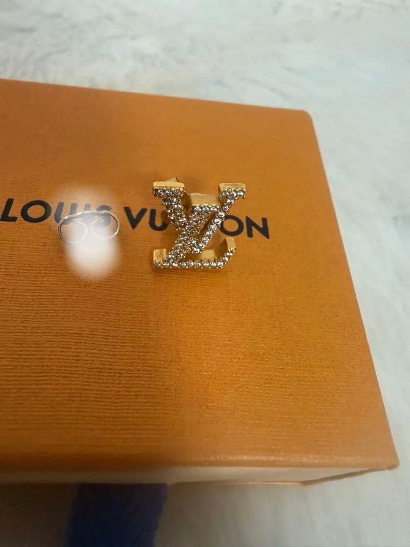 LOUIS VITTON ルイヴィトン ピアス ゴールド