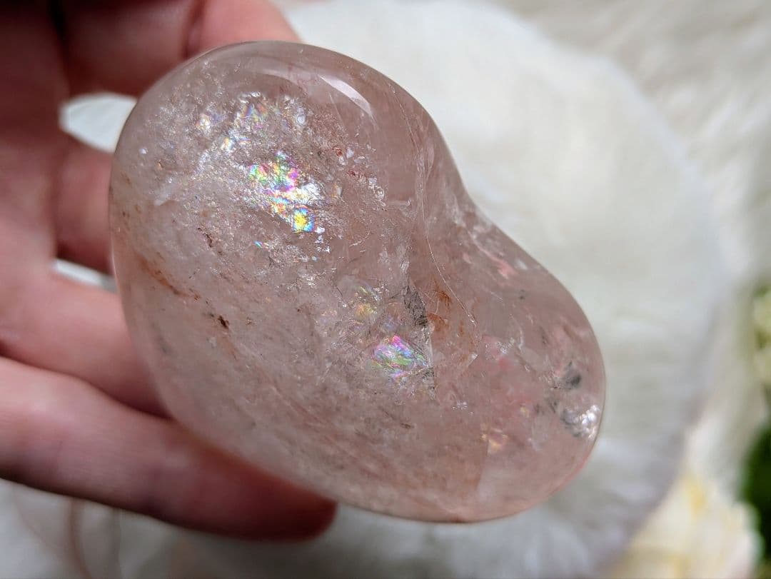 （小）♡ピンクアゼツライト（通称） ピンククリアクォーツ♡　 ハート　虹　天然石