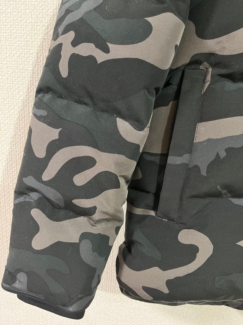   カモフラージュ ダウンジャケット　L