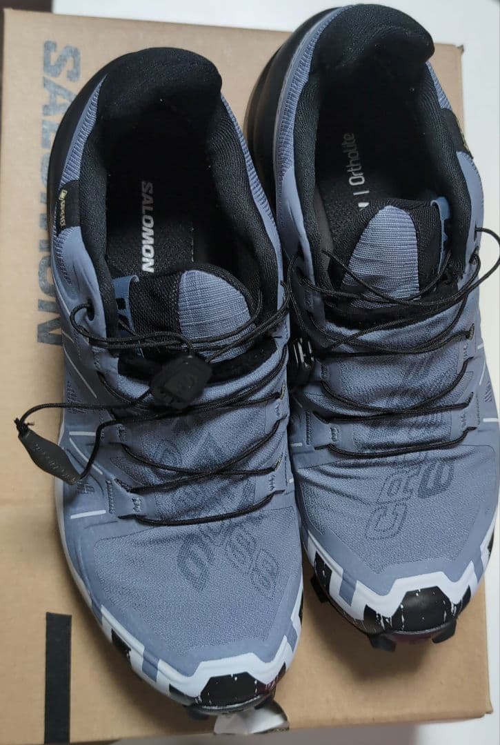 さらに、お値下げしました♪サロモン　 レディーススニーカー