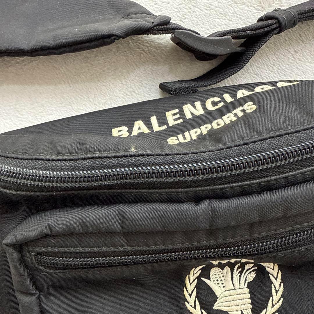 バレンシアガ WFPコラボ ボディバッグ クロスボディ ナイロン 黒 正規品