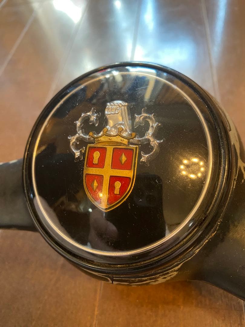 オースチンミニ　クラシック ステアリングホイール