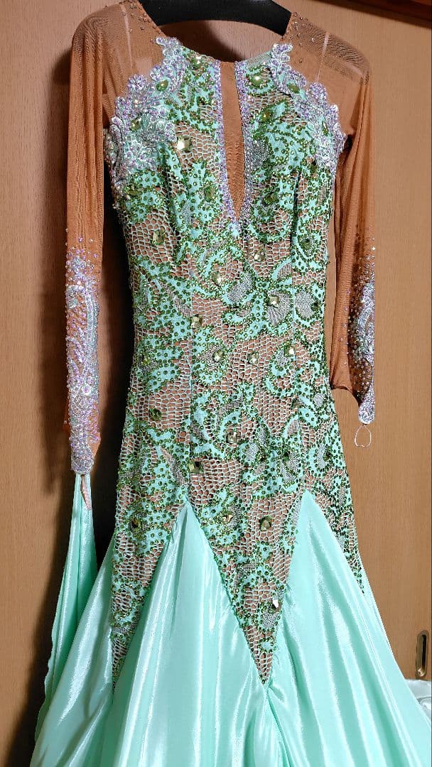 社交ダンス　スタンダード　ドレス　試着のみ