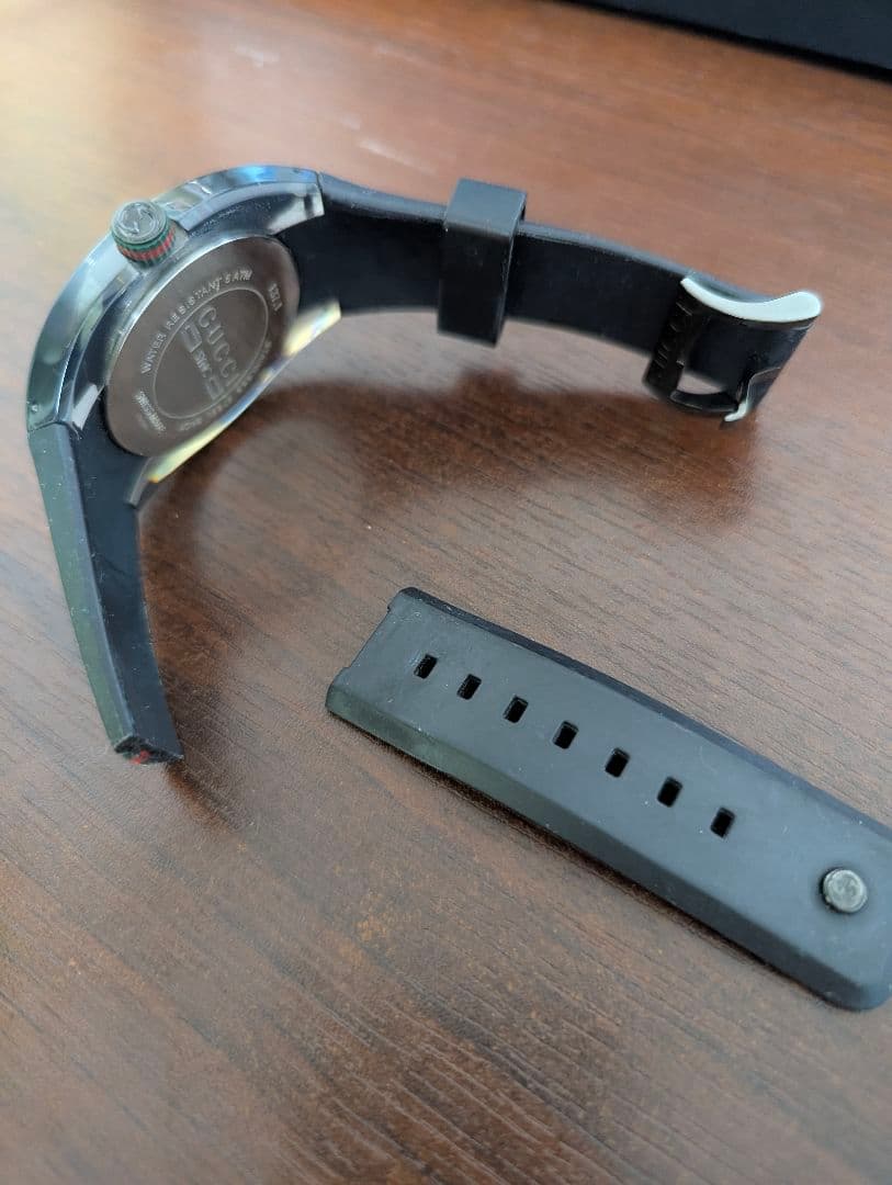 GUCCI sync 腕時計 ラバーシェリーライン