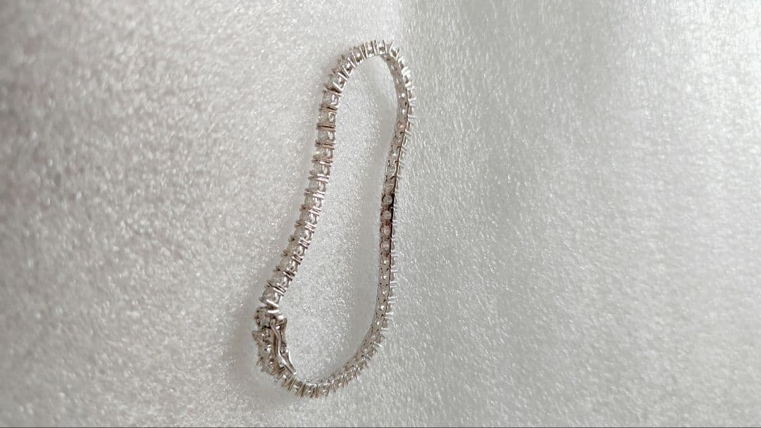 Dカラー（完全無色、最高ランク）　モアサナイト　ブレスレット　0.1c　6-15