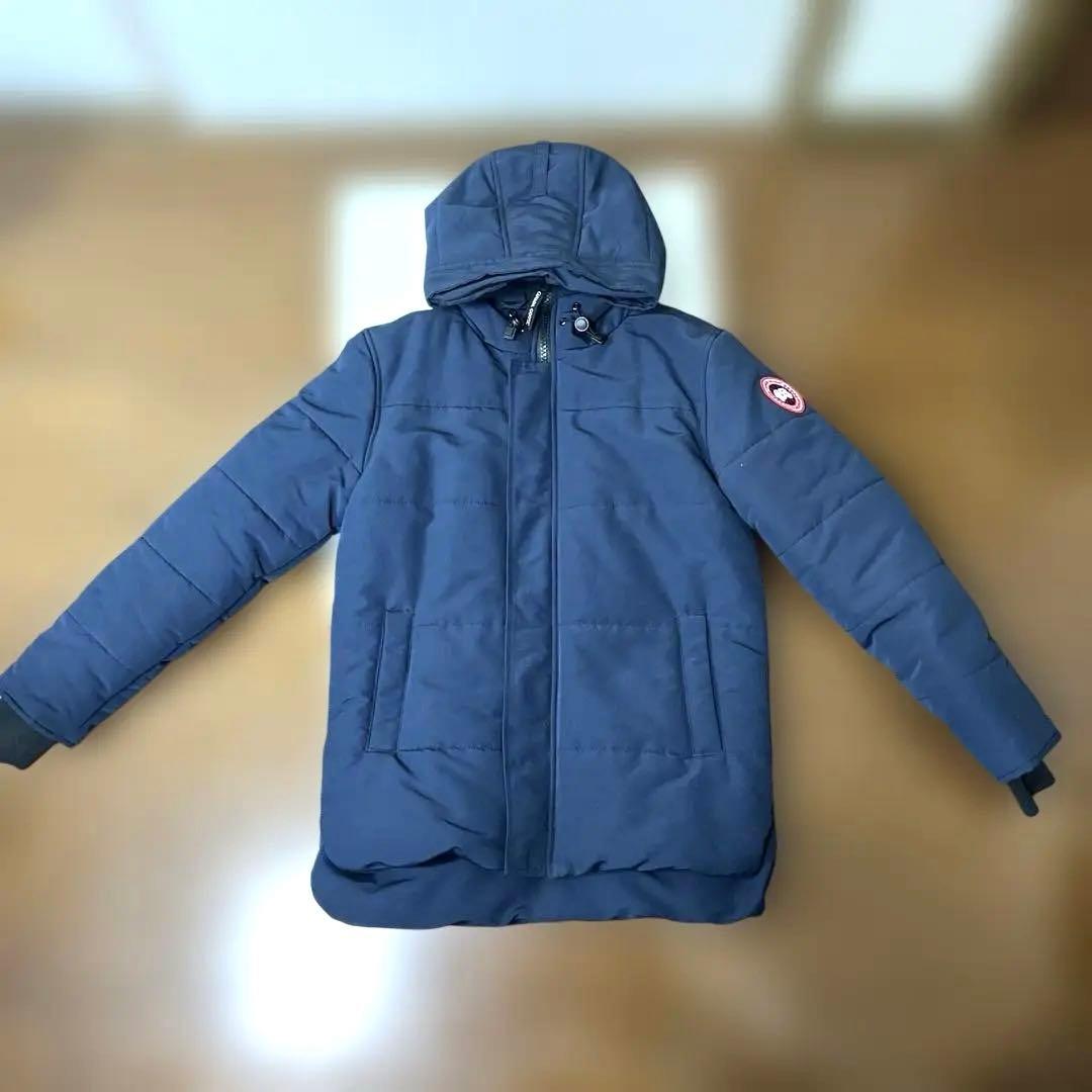 そ*ら様   フード付きダウンジャケットネイビー　美品カナ