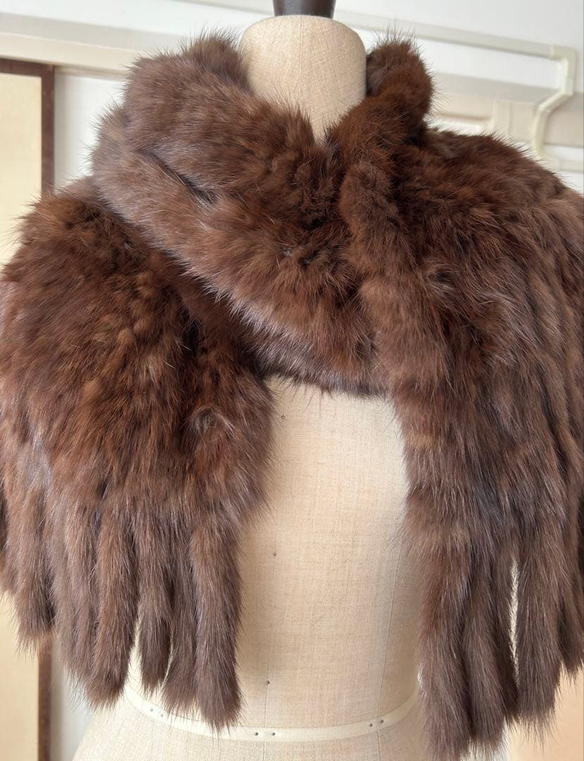 セーブルのロングストール兼マフラー　ダークブラウン　軽量ふわサラ