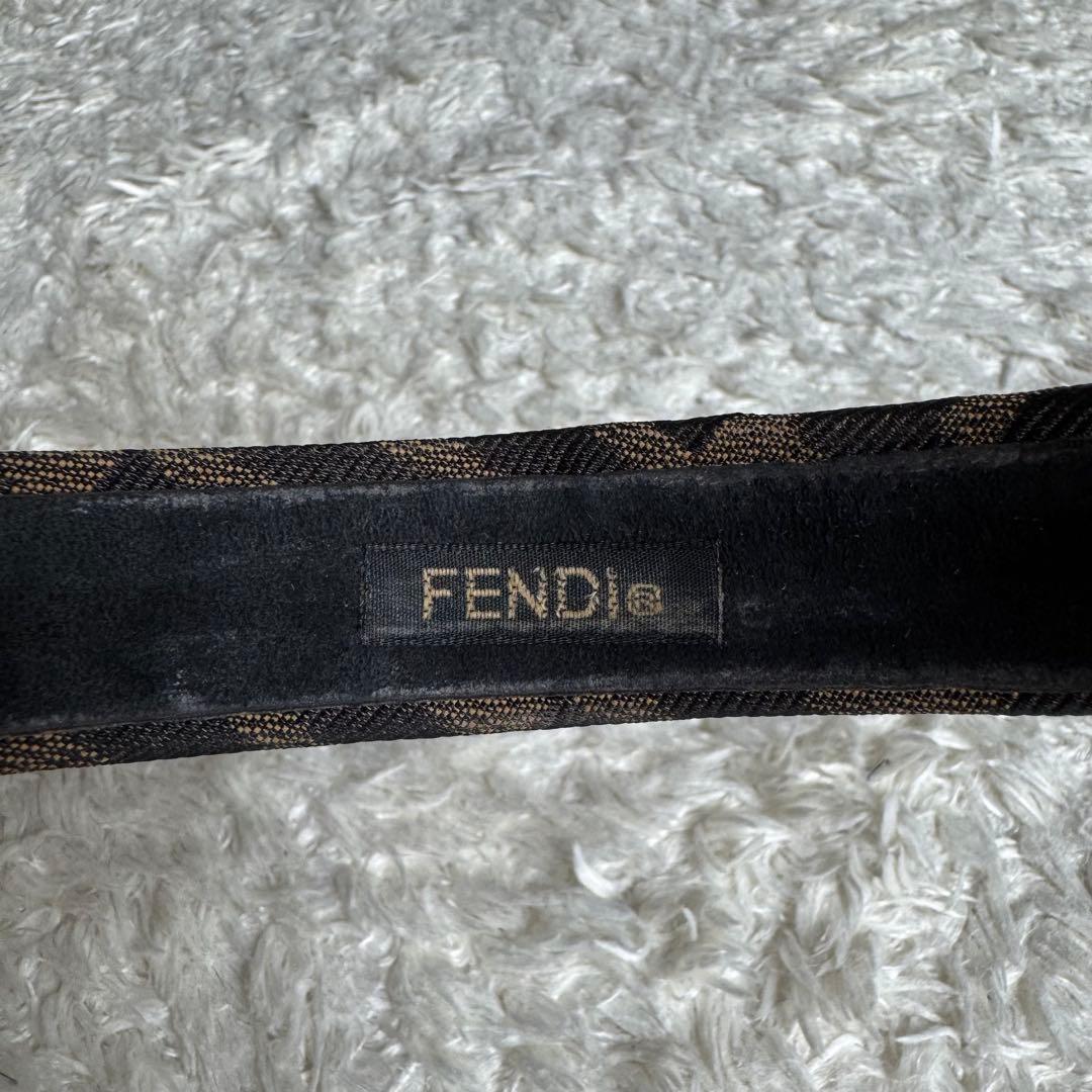 フェンディ FENDI カチューシャ ズッカ柄 ロゴ総柄 クッション ヘアバンド