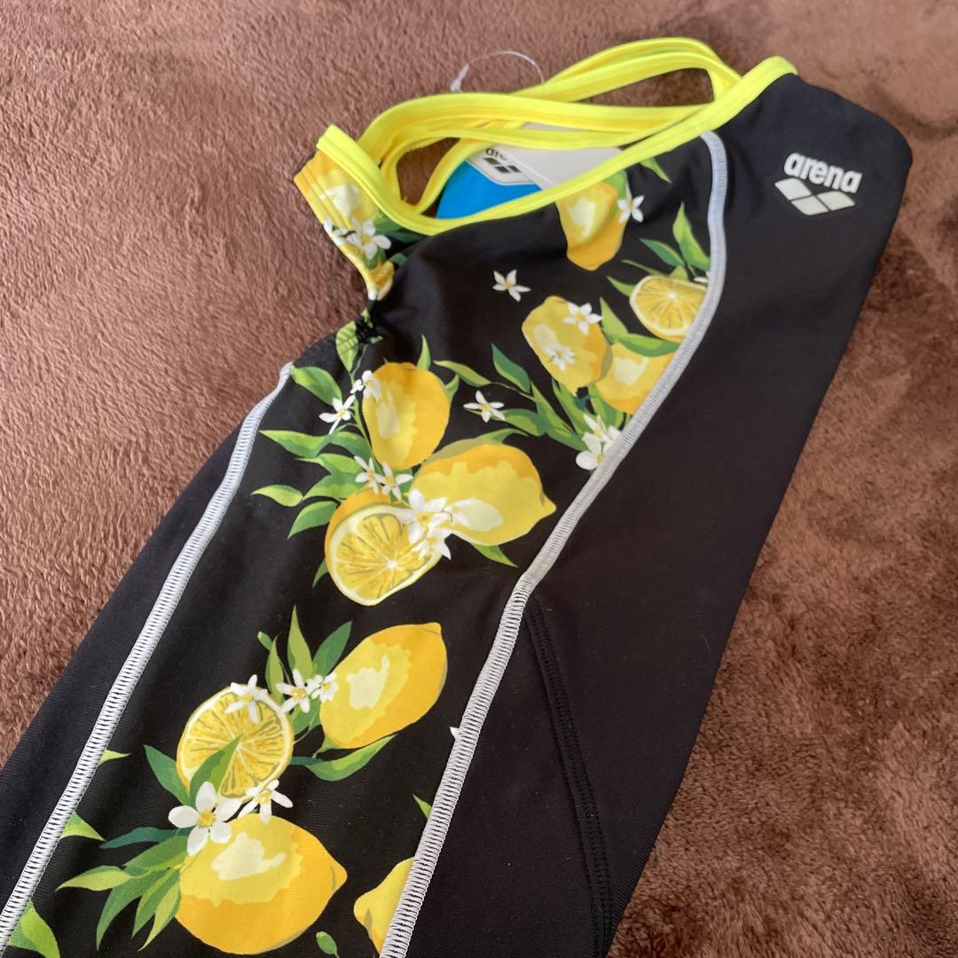 ☆arena Oサイズ　のりりんです。競泳用水着　新品、 未使用