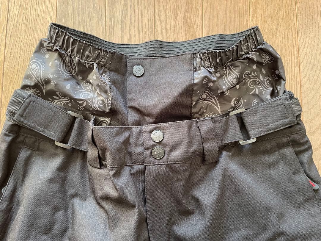 限定値下げ　Mサイズ　スノーボードウェアセット　ゴーグル　ヒップパッド　男女兼用