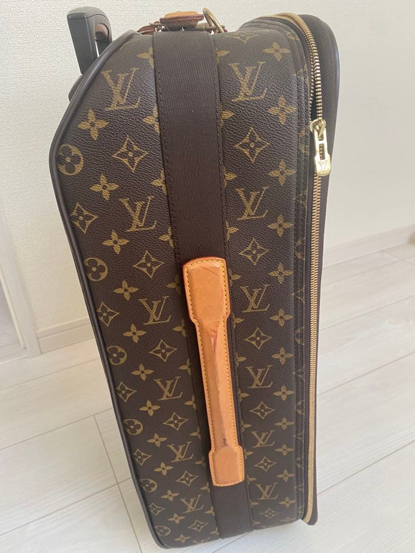 Louis Vuitton ルイヴィトンキャリーケース