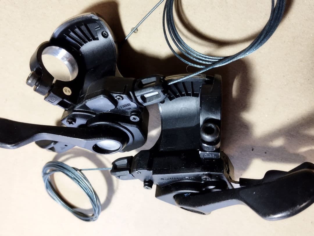 SHIMANO DEORE XT シフター・レバーセット