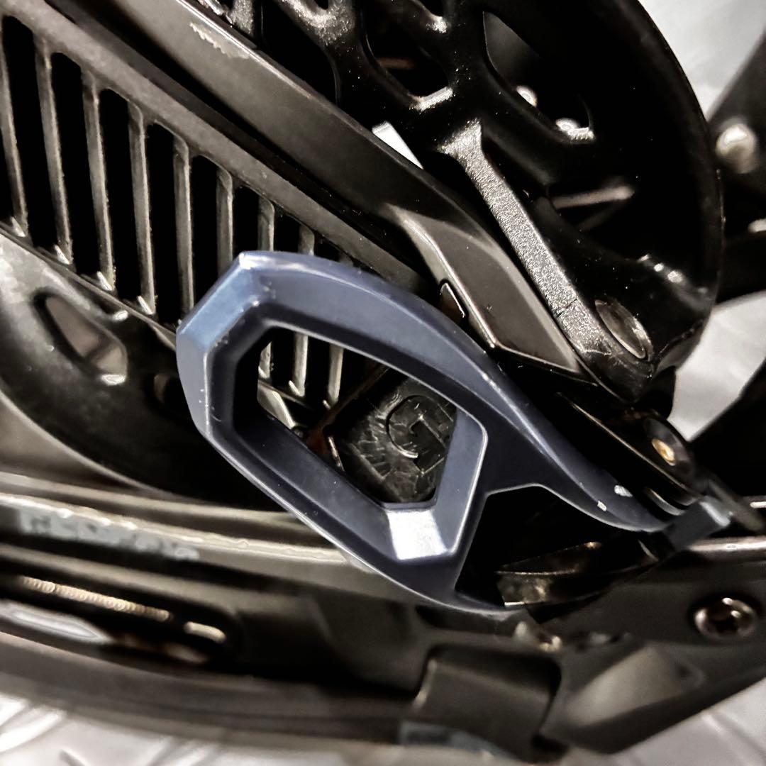 【美品】Burton GENESIS-EST 2015 The channel