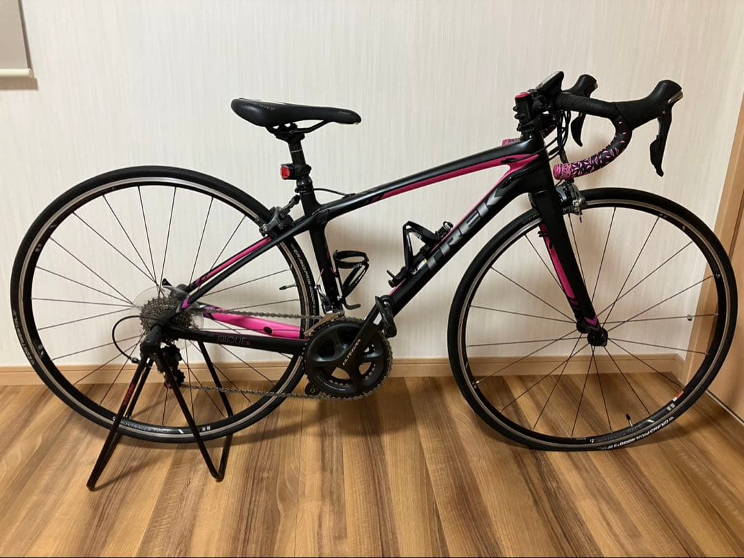 TREKロードバイク