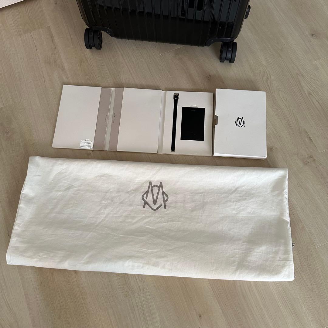 【お盆SALE】現行品　RIMOWAリモワ　スーツケース　ハイブリッド