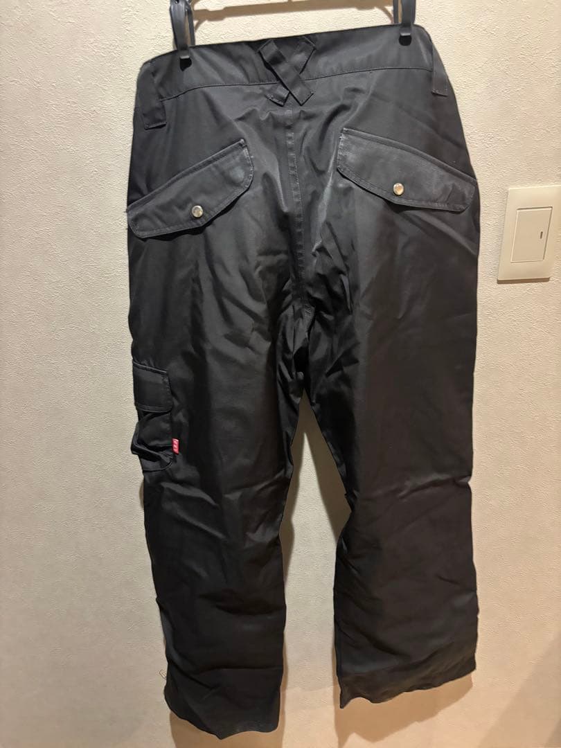 スノーボードウェア、ゴーグル、手袋