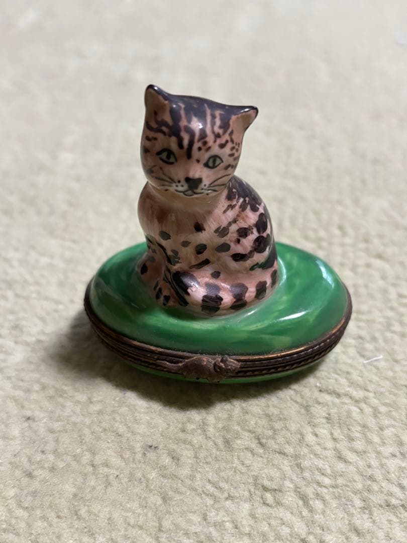 リモージュ☆Limogesの猫のエナメル小物入れ☆