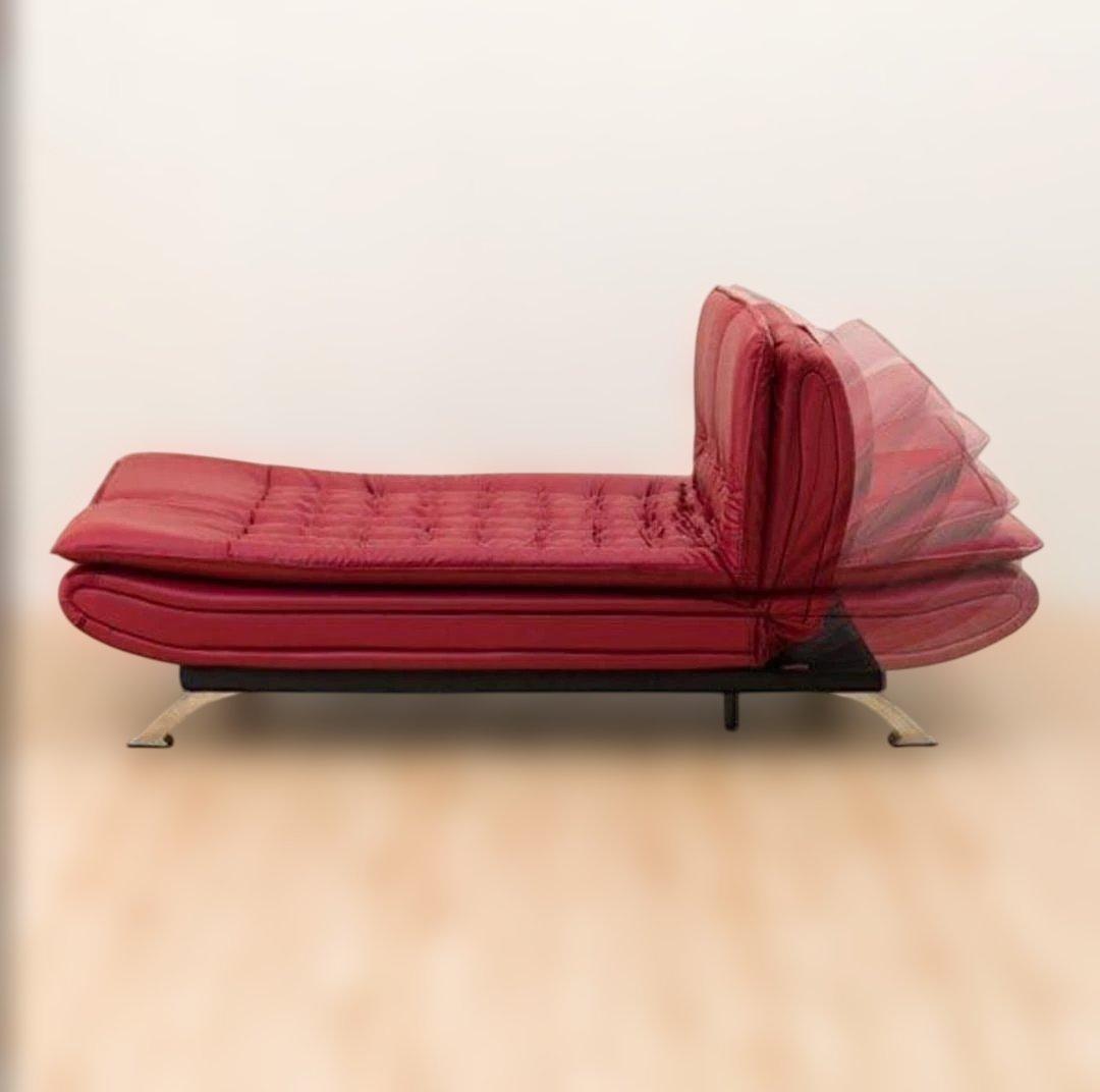 ［美品・送料込み］ニトリ ソファベッド Nシールド 赤