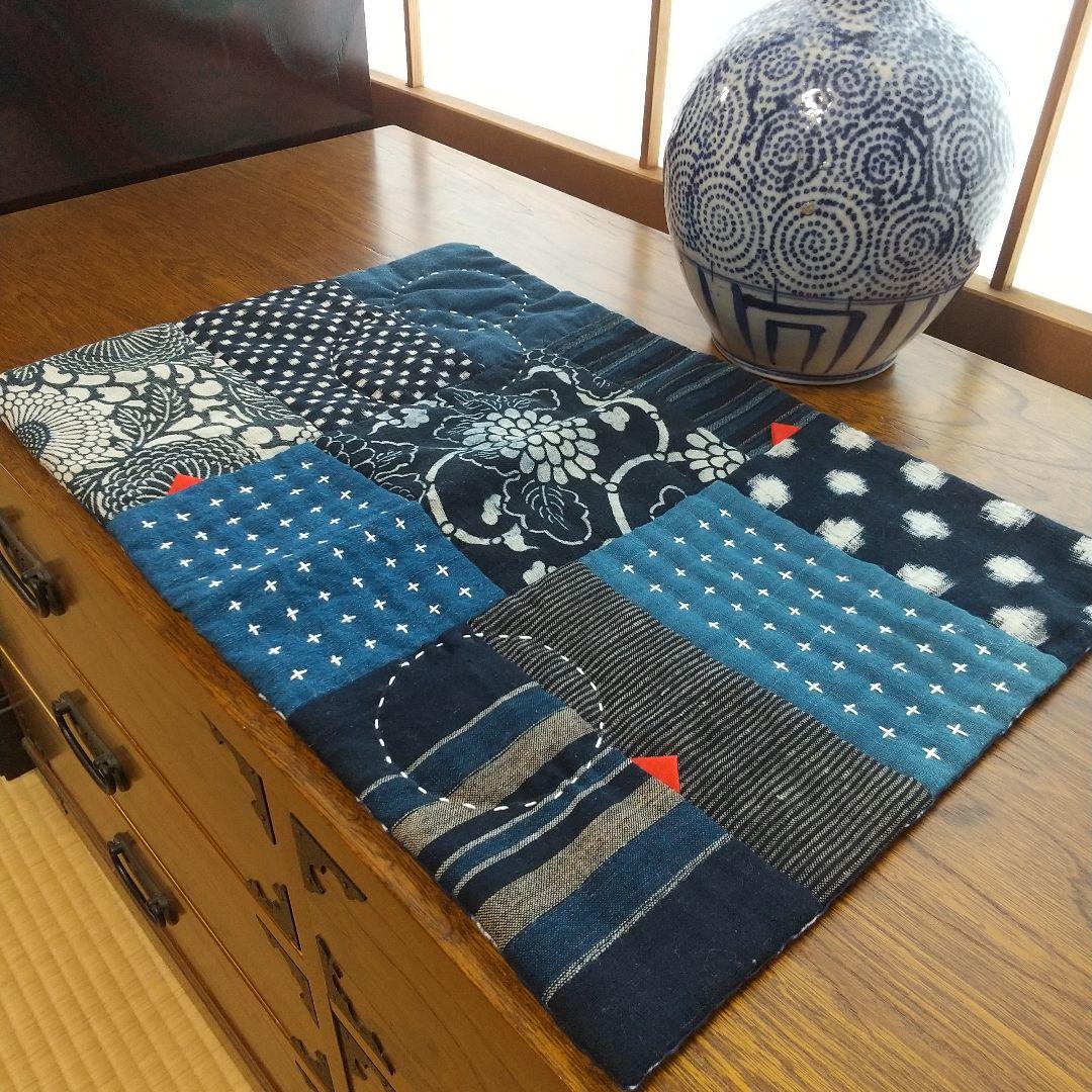 ハンドメイド 藍染古布のマット パッチワーク約30cm✕45cm⑶ - メルカリ