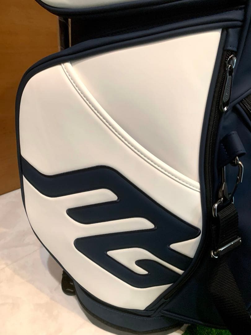 希少　完売　新品未使用　三浦技研　ミウラ　スタンド　キャディバッグ