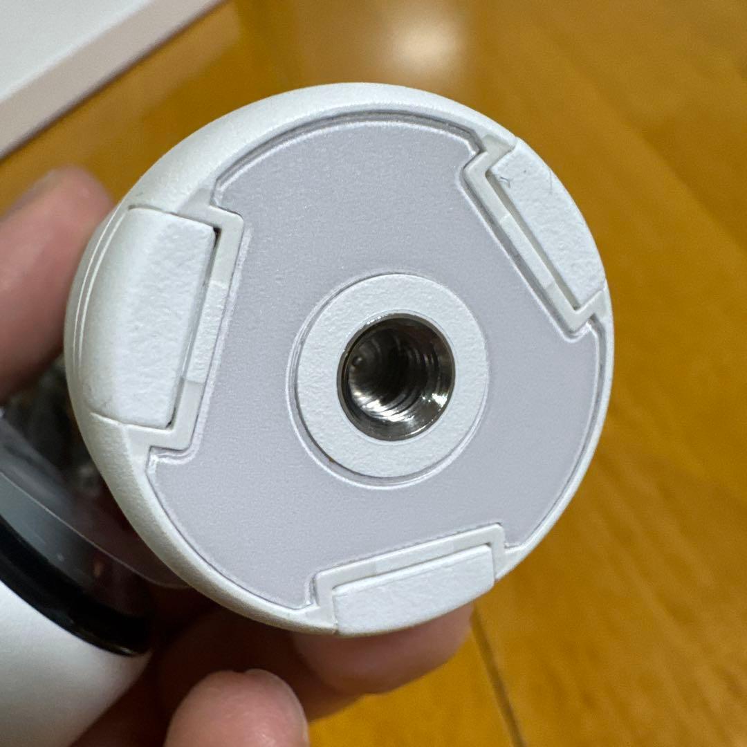 極美品！Insta360 Flow 2 Pro クリエイターキット白　ジンバル