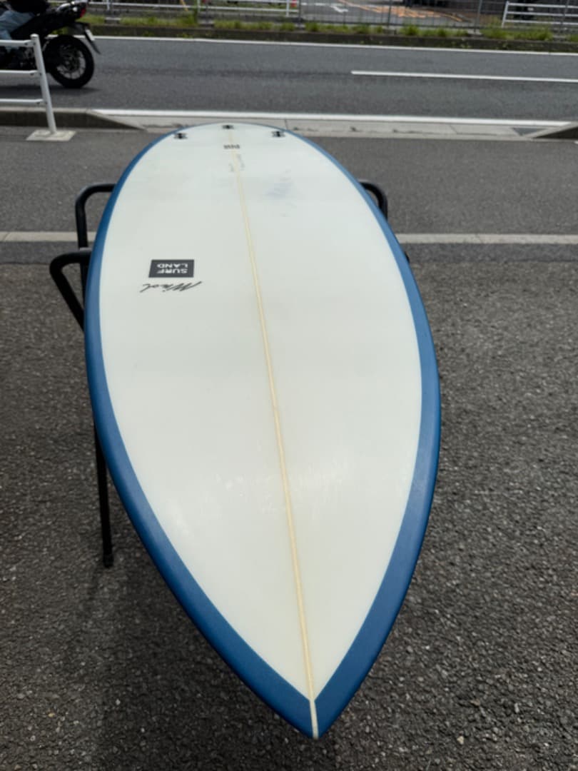 MIND SURFBOARD / BLACK TWIN PIN