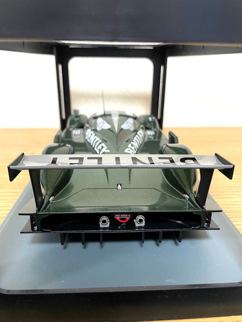 美品 AUTOart ベントレー Bentley Speed 8 1/18