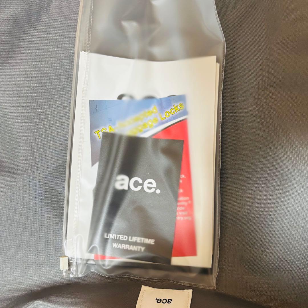 【未使用】ACE ホワイト　スーツケース　4輪　大型　74L コーナーストーンＺ