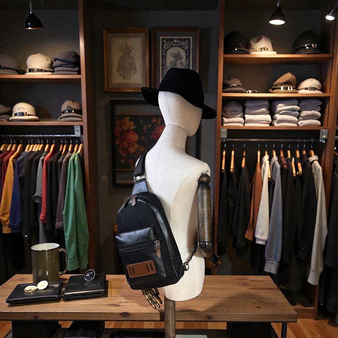 レア美品✨ COACH コーチ ボディバッグ ショルダーバッグ 肩掛け ブラック