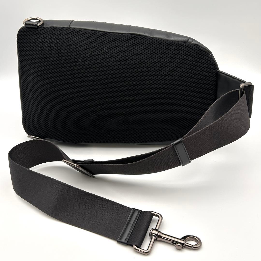 レア美品✨ COACH コーチ ボディバッグ ショルダーバッグ 肩掛け ブラック
