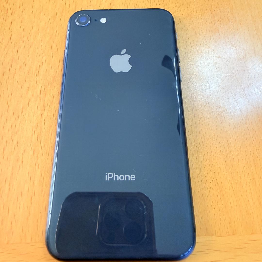 Apple iPhone 8 64GB SIMロックなし